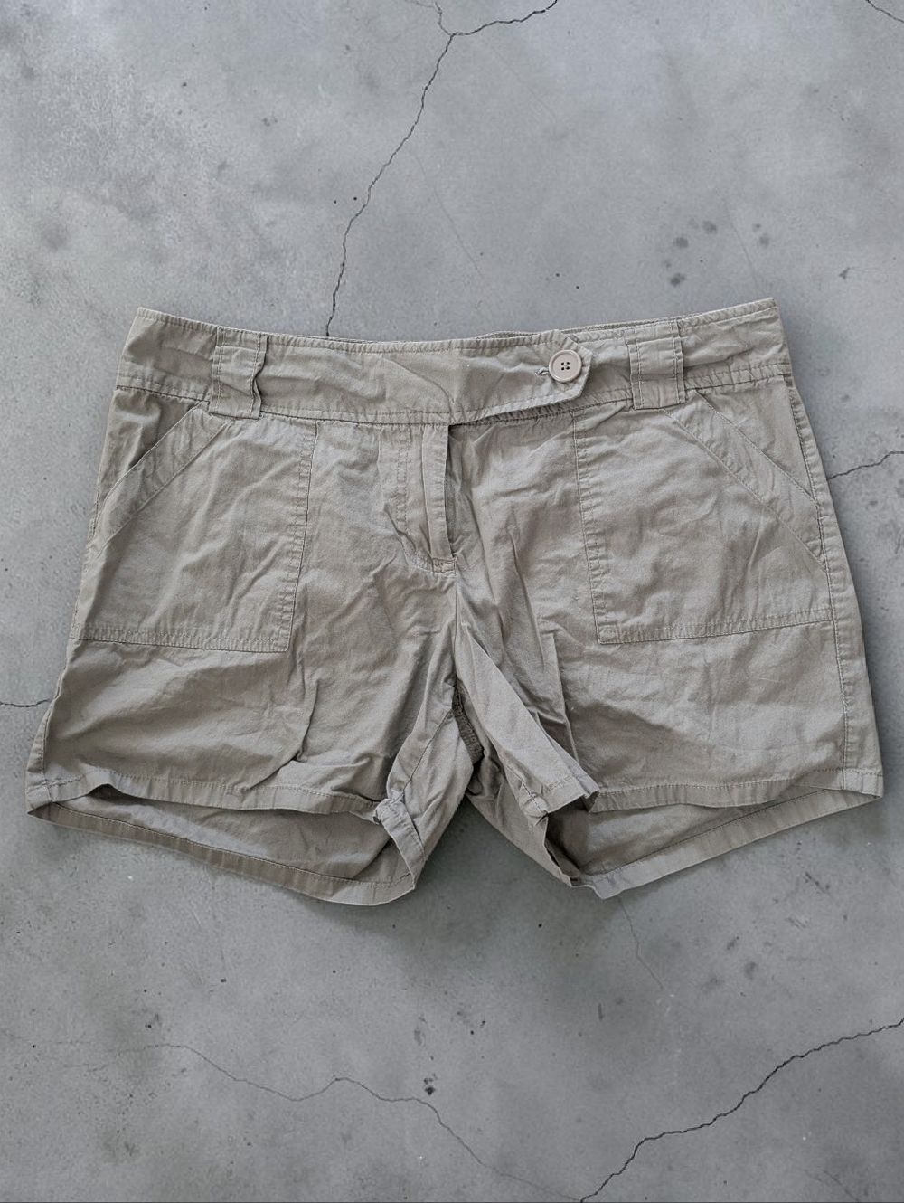The Limited‎ Shorts Tan Cotton Chino Lightweight Mid Rise Drew Fit